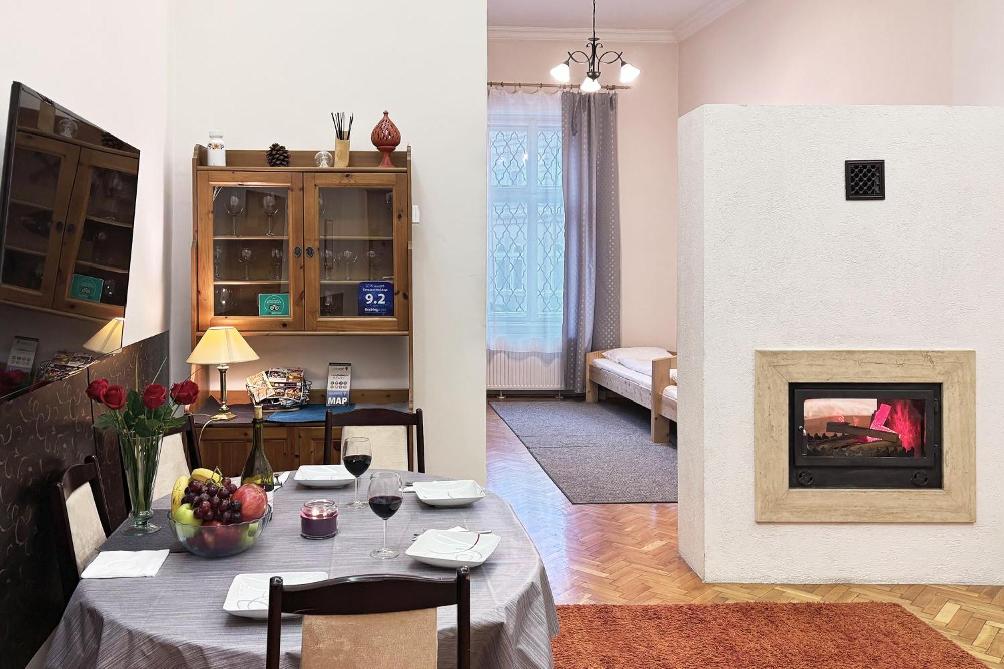 Fireplace Holidays Budapeste Exterior foto